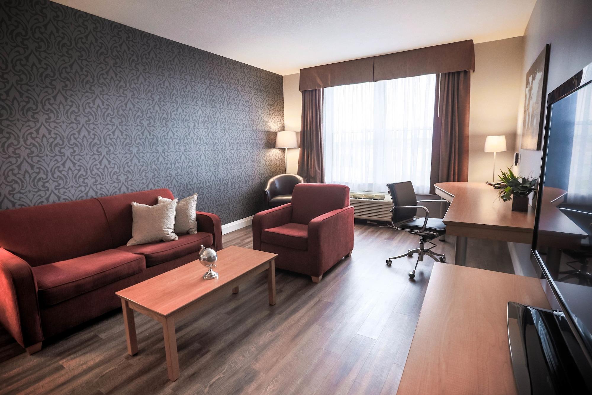 Cambridge Hotel And Conference Centre Esterno foto